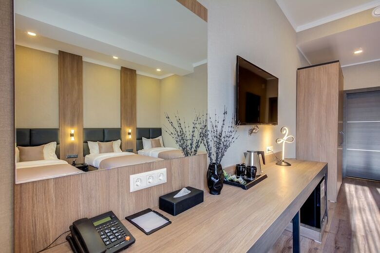 Sara Boutique Hotel