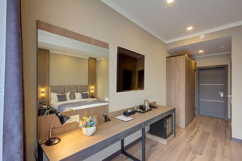 Sara Boutique Hotel