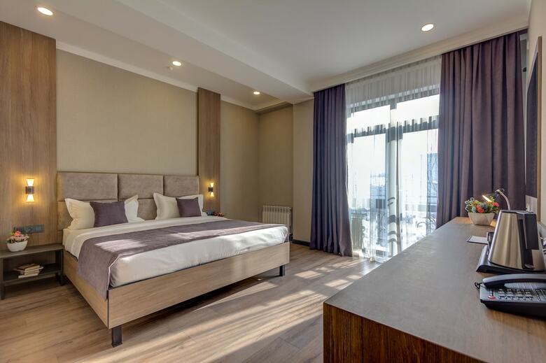 Sara Boutique Hotel
