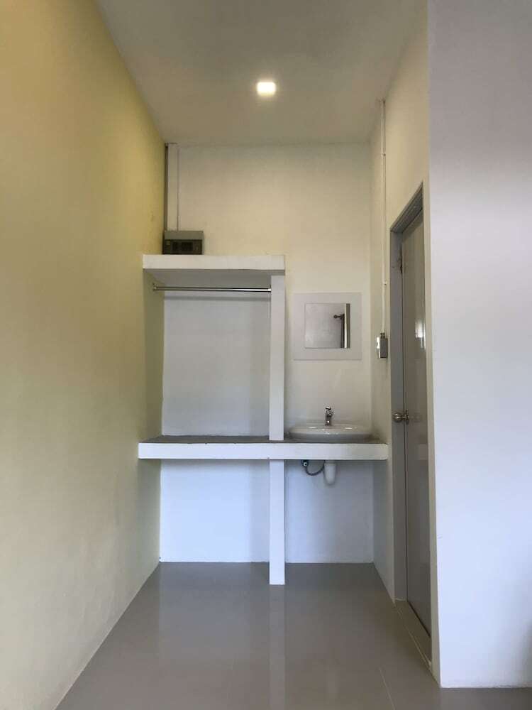 Hostal Live In Leaf Kohtao - Hostel