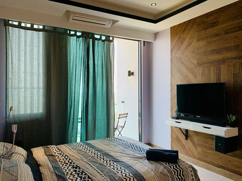 Apartamentos D'wharf Residence @ Pd Waterfront Balcony View By Airplan