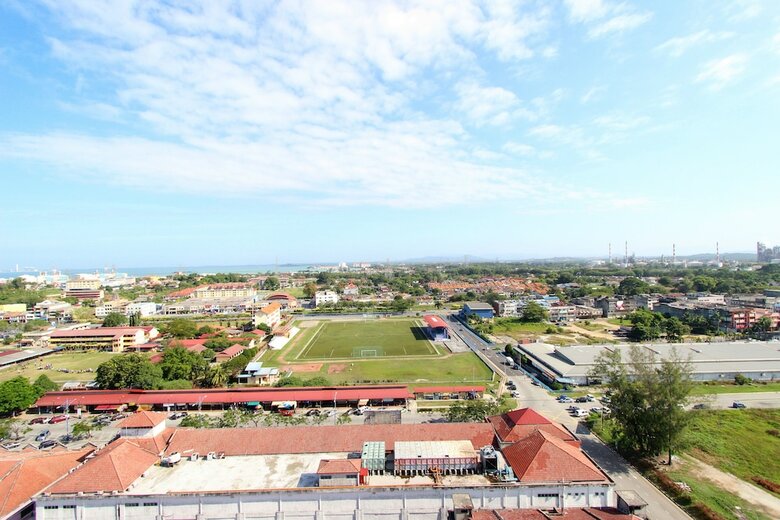 Apartamentos D'wharf Residence @ Pd Waterfront Balcony View By Airplan