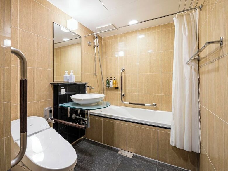 Apa Hotel < Ningyocho Ekihigashi >
