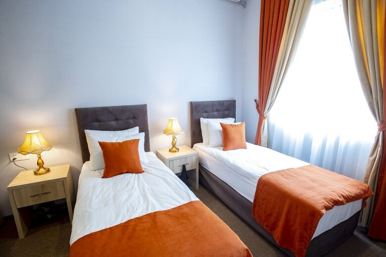 La Casa Nizami Hotel