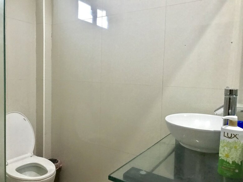 Hostal Hiranyika Cafe And Bed