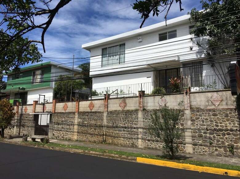 Hostal Lost In Costa Rica
