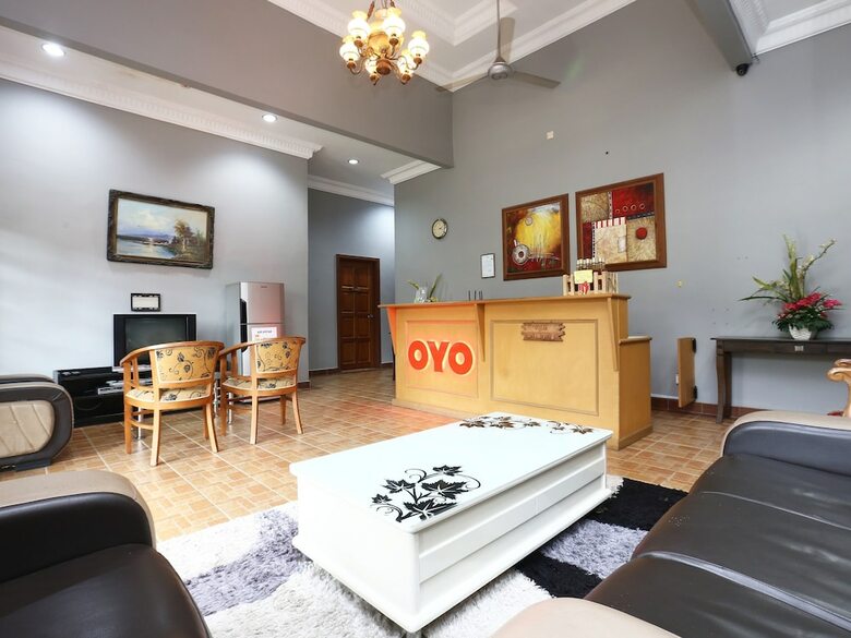 Hotel Oyo 89523 Villa Sri Mayang
