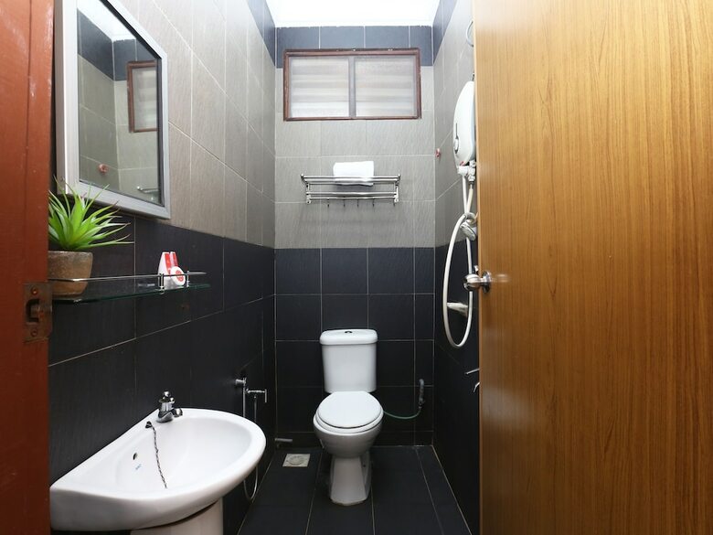 Hotel Oyo 89523 Villa Sri Mayang