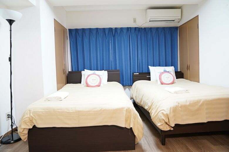 Metro Daikoku Apartment
