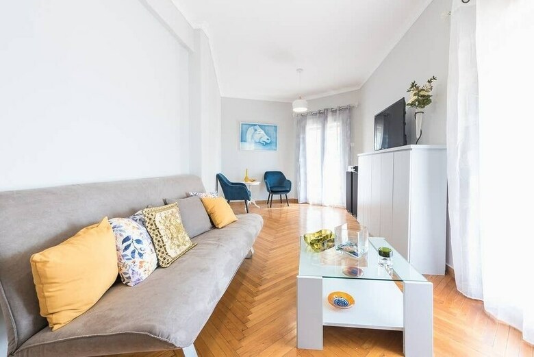 Apartamentos Central Flat With Cosy Sunny Terrace