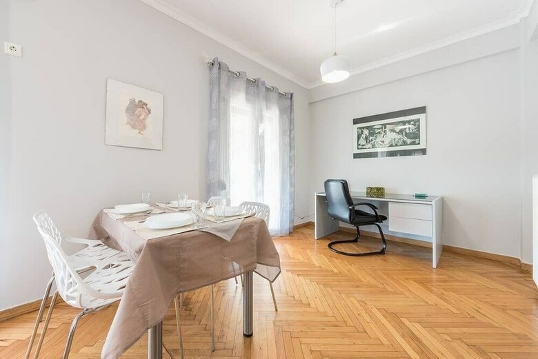 Apartamentos Central Flat With Cosy Sunny Terrace