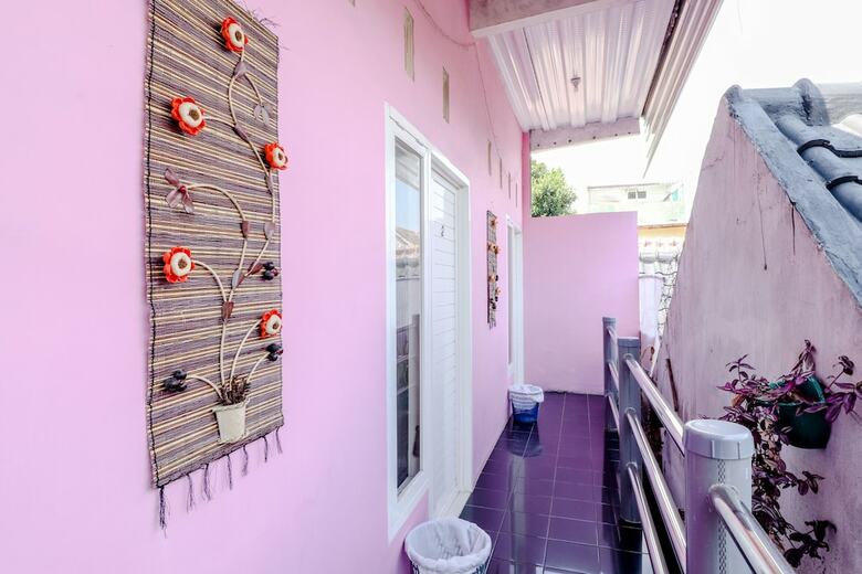 Hotel Pinky Guest House