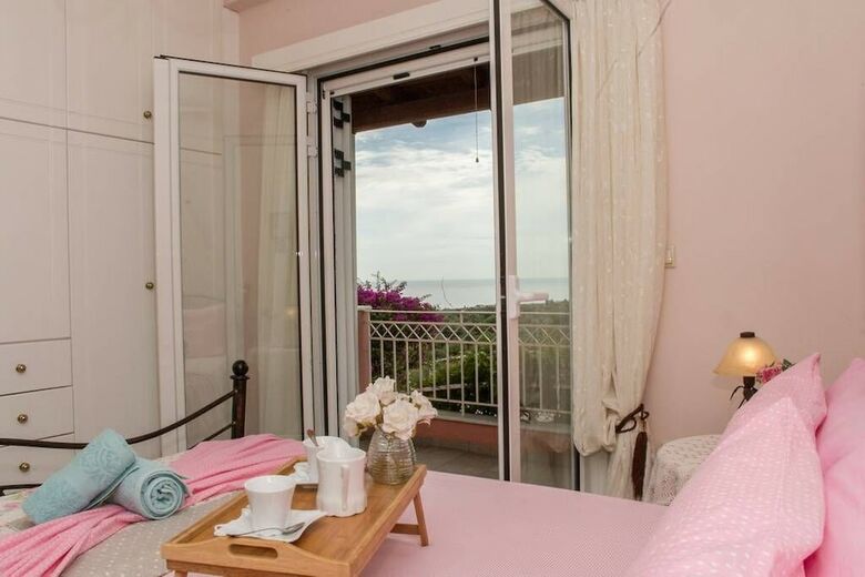 Villa Country House With Panoramic View And Beach Access