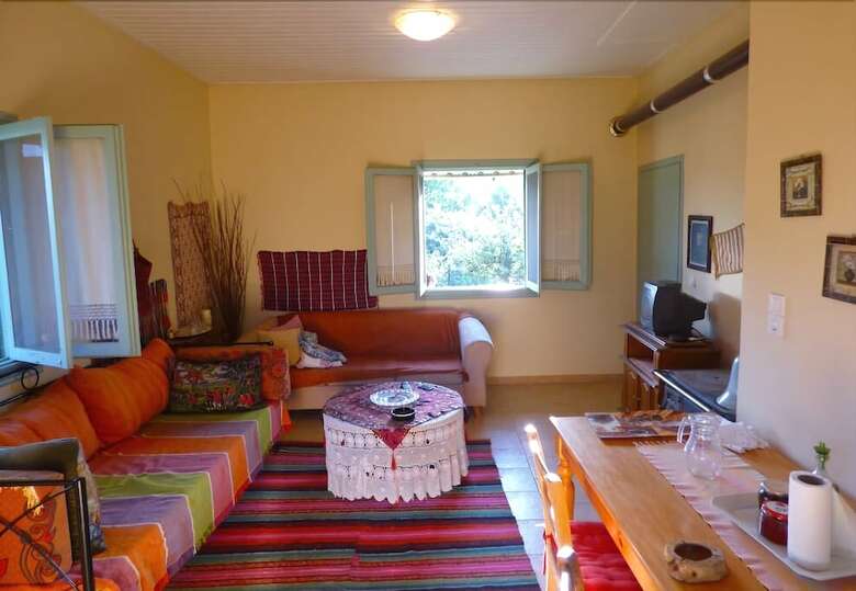 Villa Experience And Relaxing Near To Ancient Messene