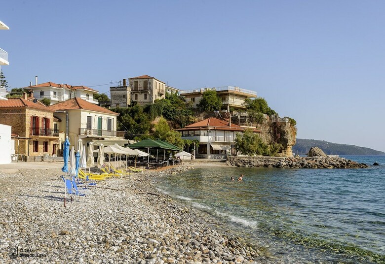 Beachfront Stone-built Luxury Fully Equipped Villa