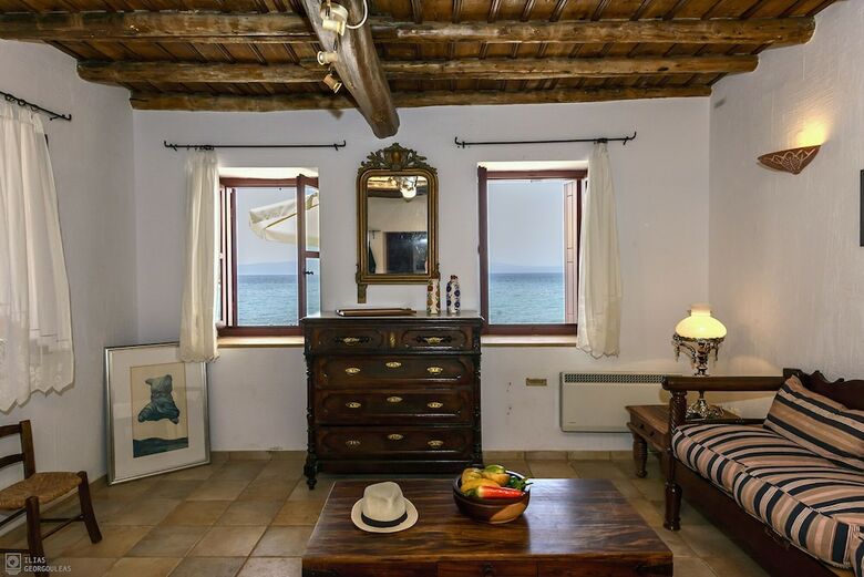 Beachfront Stone-built Luxury Fully Equipped Villa