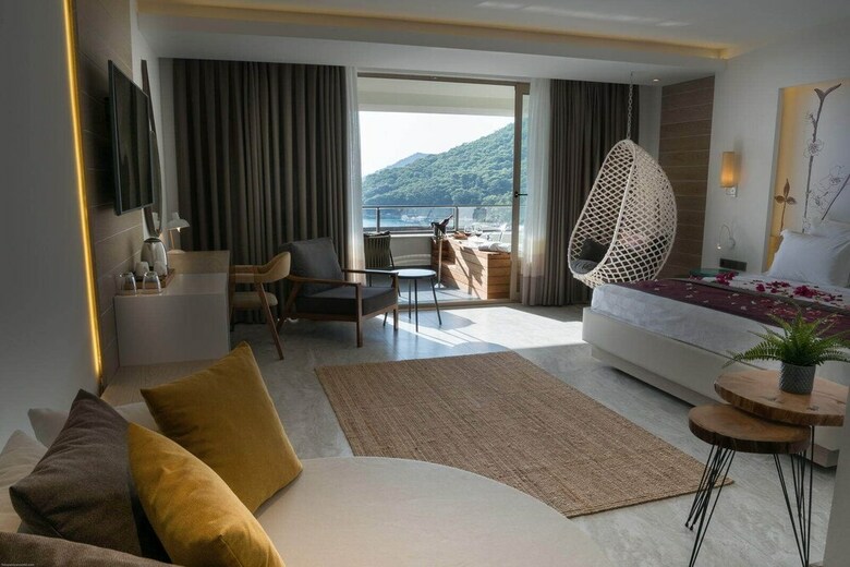 Melanippe Relaxing Hotel - Adults Only