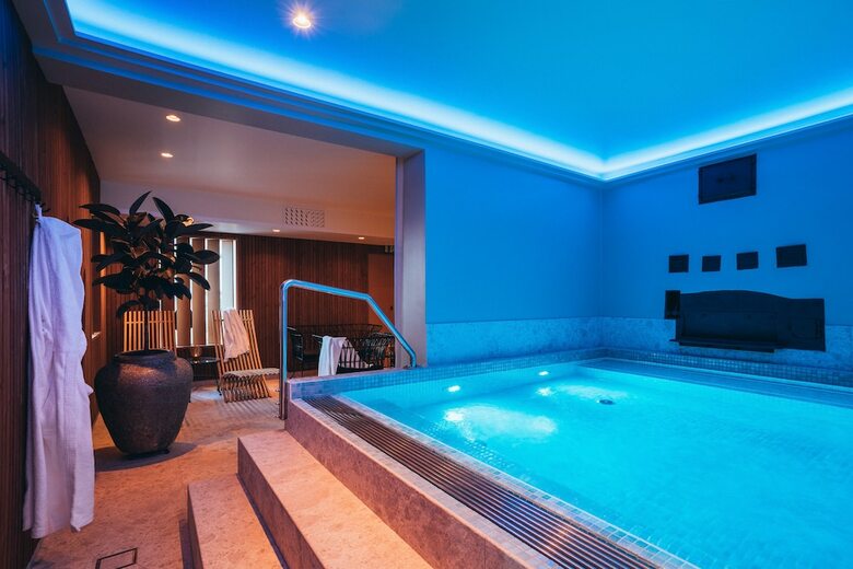 Stora Hotellet I Fj�llbacka
