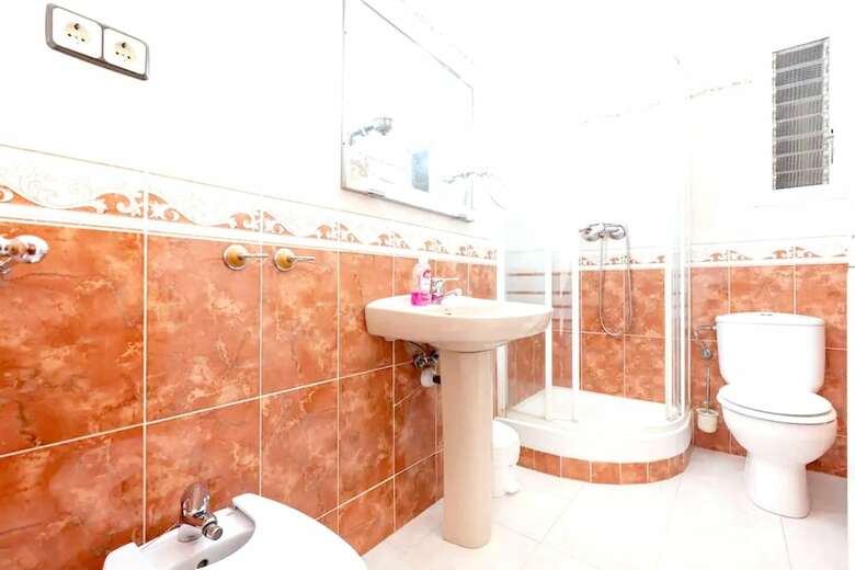 Apartment With 2 Bedrooms In Tarragona, With Wifi