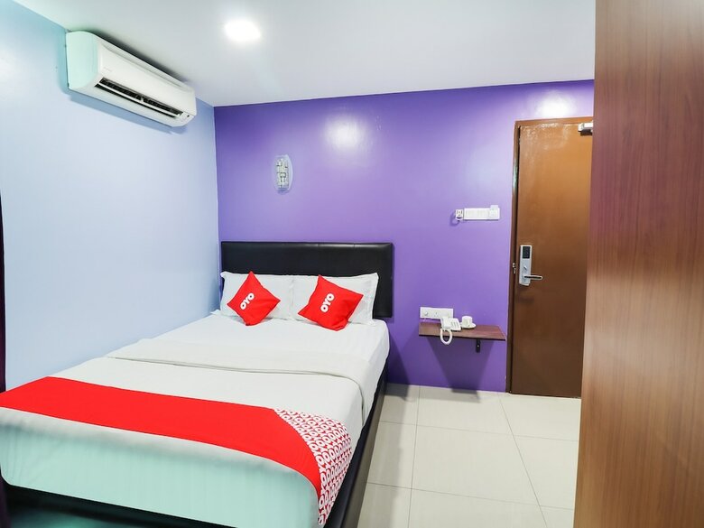 Oyo 89665 Royale City Hotel