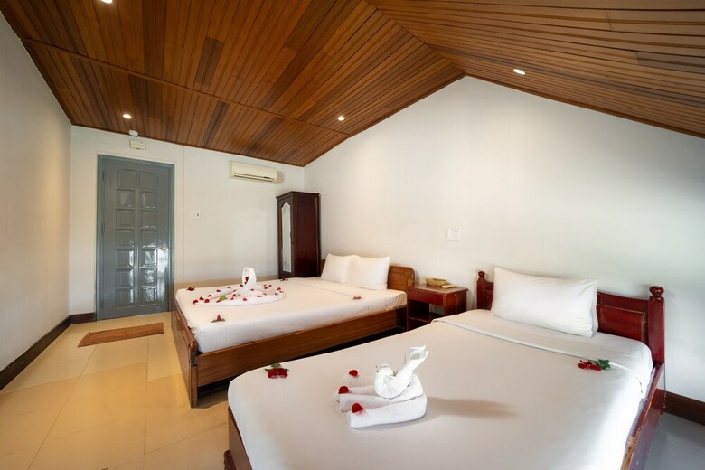 Hostal Bed Station Hostel & Pool  Bar Hoi An