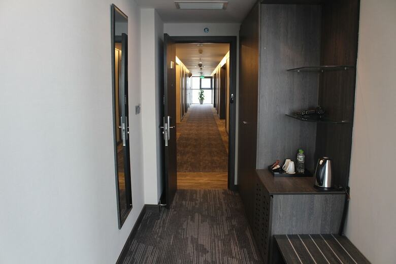 Muong Thanh Grand Bai Chay Hotel