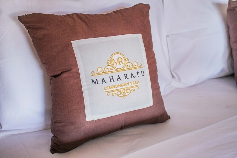 Bed & Breakfast Maharatu Villas
