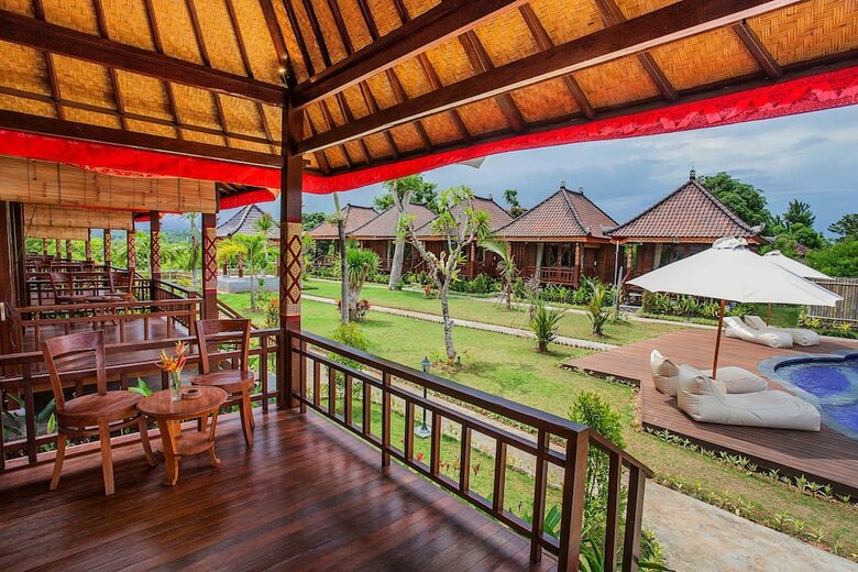 Bed & Breakfast Maharatu Villas