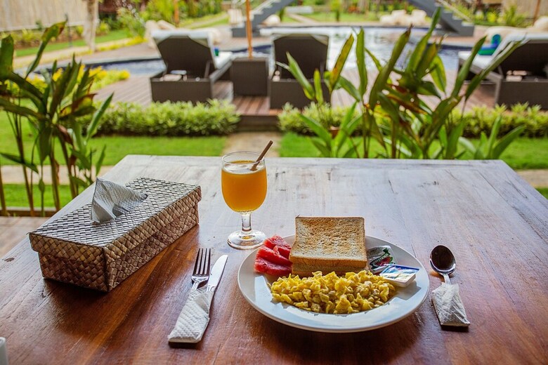 Bed & Breakfast Maharatu Villas