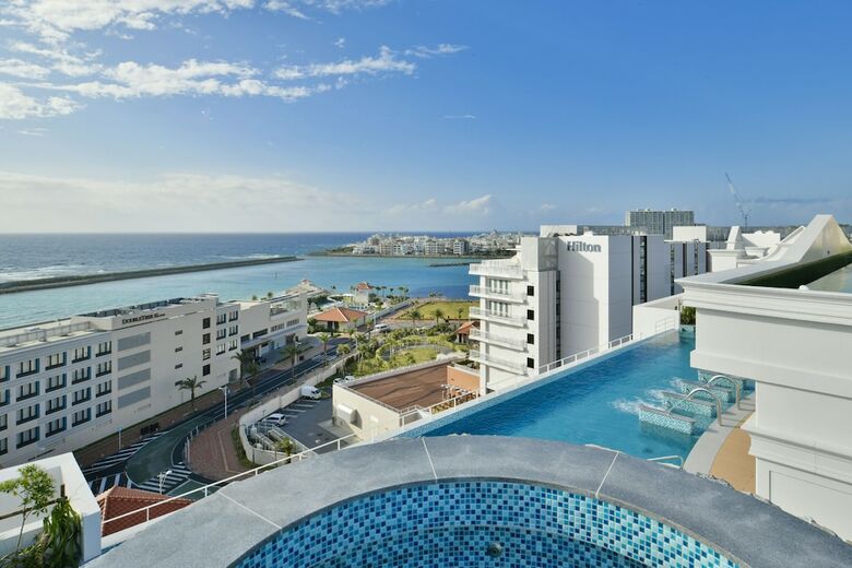 Hotel Lequ Okinawa Chatan Spa & Resort