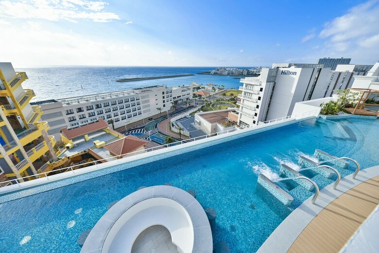 Hotel Lequ Okinawa Chatan Spa & Resort