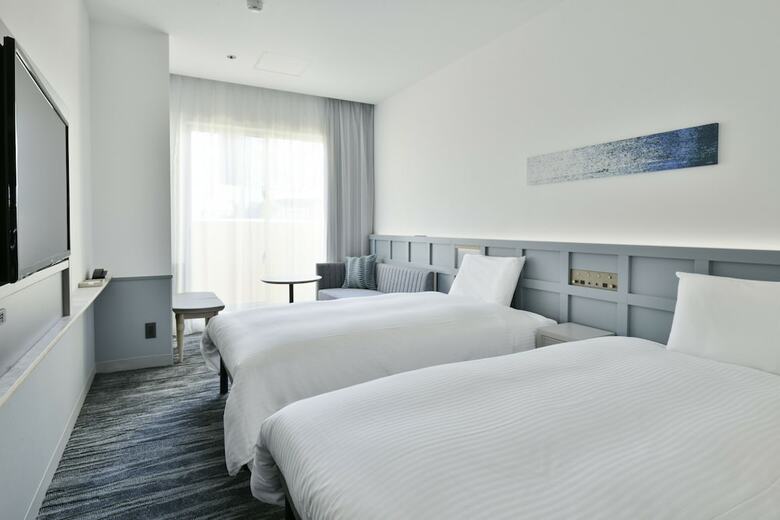 Hotel Lequ Okinawa Chatan Spa & Resort