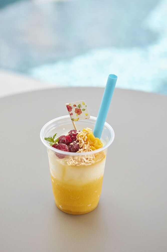Hotel Lequ Okinawa Chatan Spa & Resort