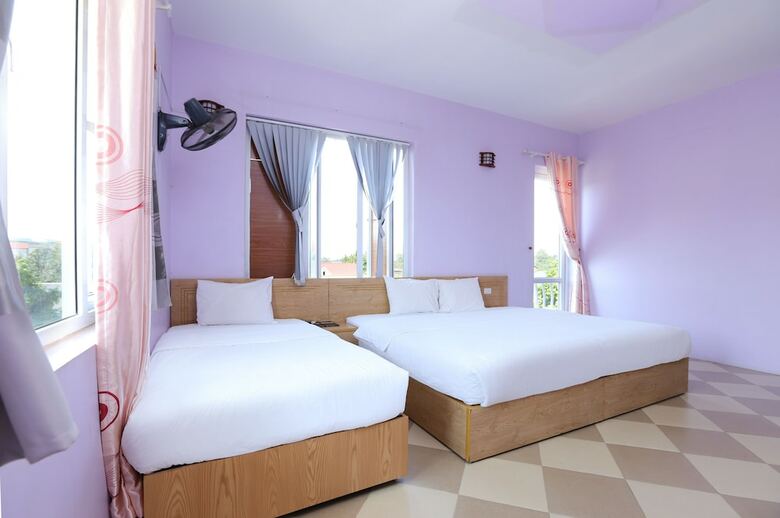 Oyo 593 Bach Duong Hotel