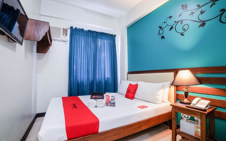 Hotel Reddoorz Plus Near Rizal Junction