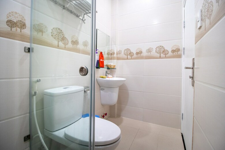 Hotel Reddoorz @ Le Van Sy Street 3