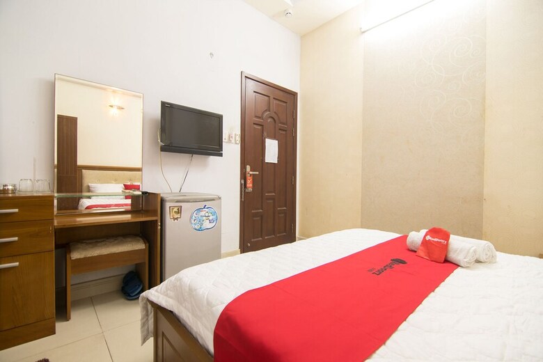 Hotel Reddoorz Near Saigon Zoo 3
