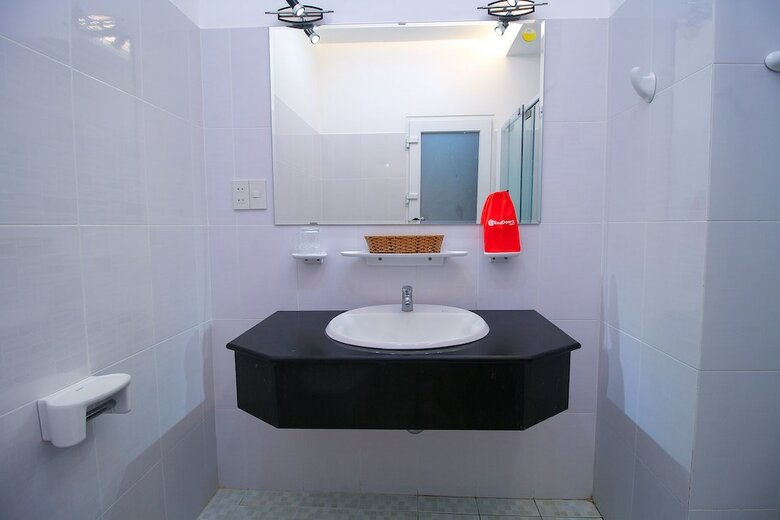 Hotel Reddoorz Plus @ Tran Phu