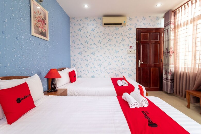 Hotel Reddoorz @ Phan Dang Luu Street
