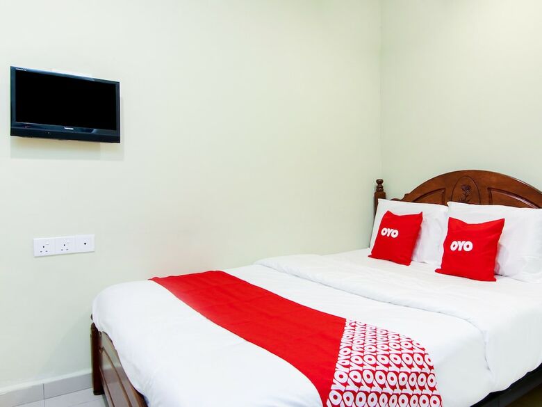 Oyo 89689 Zahrin Hotel