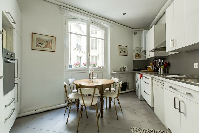Apartamento Enchanting Murals By Trocadero Gardens