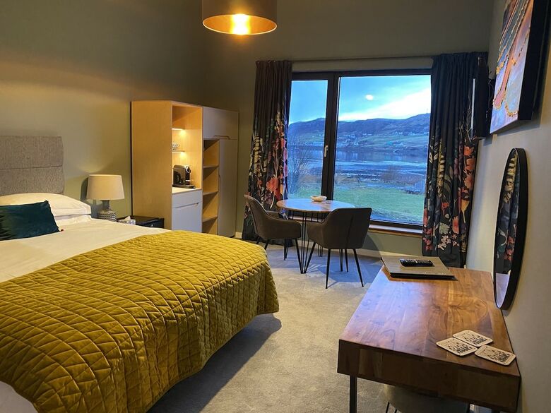 Stones Bed & Breakfast