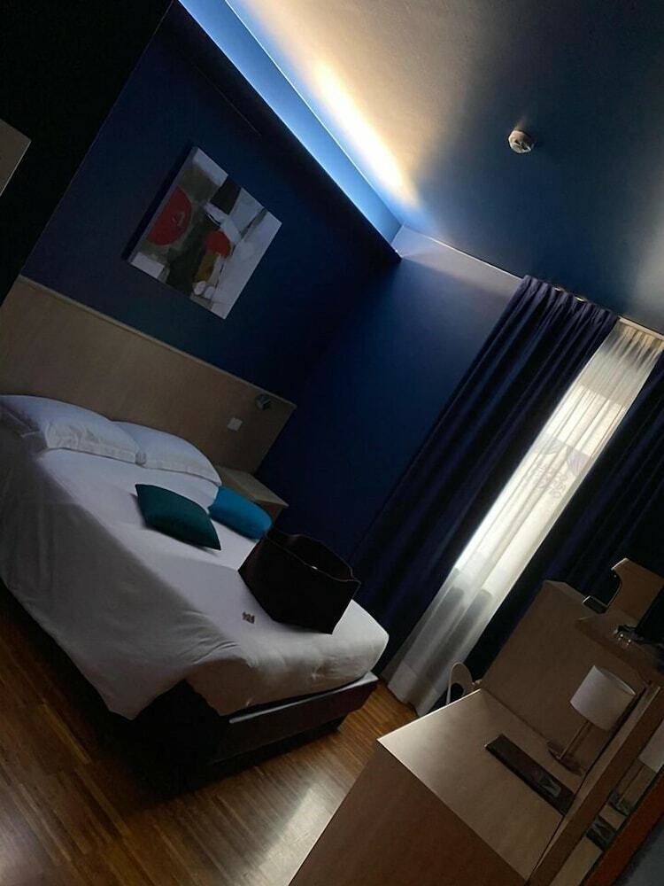 Hotel Albergo Residenza Al Teatro