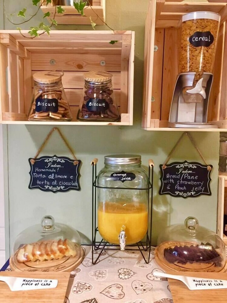 Biscuit Bed And Breakfast