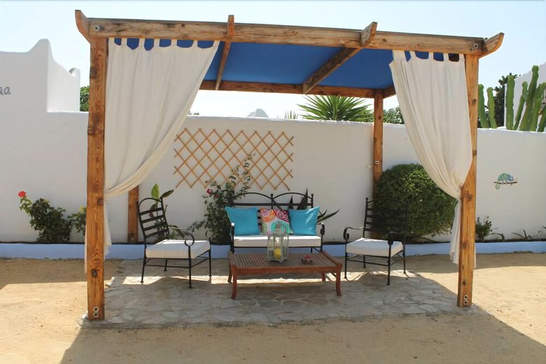 Pension Alojamiento Rural El Charco Del Sult�n