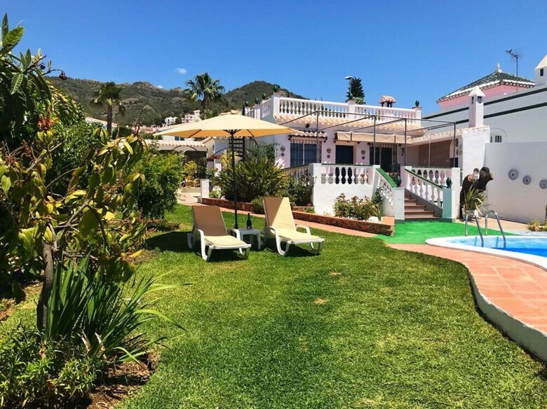 1070 Villa Rosario