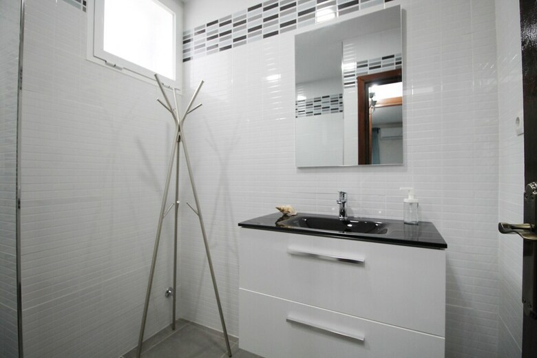 1070 Villa Rosario