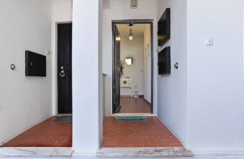 Azenha Apartment