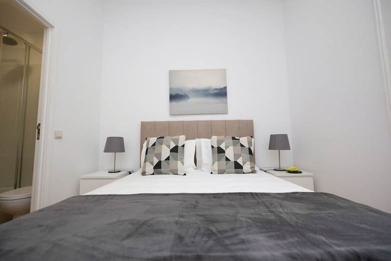 Hotel Inn-chiado Boulevard Guest House
