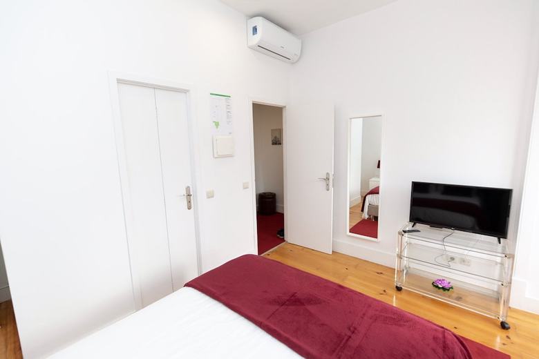 Hotel Inn-chiado Boulevard Guest House